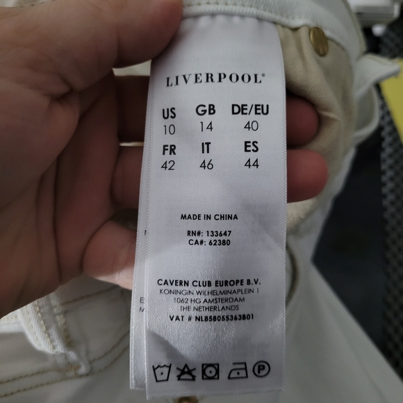 LIVERPOOL | The Crop cropped stretch gold stitch embroidered hem detail jeans - Picture 8 of 10